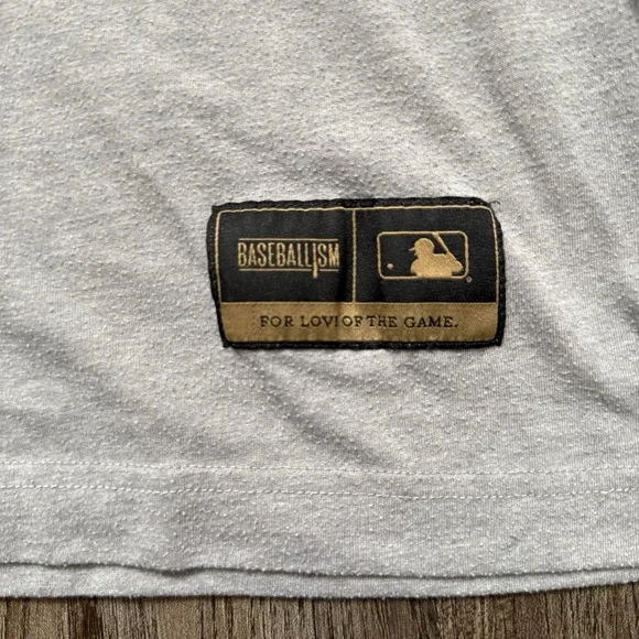 BASEBALLISM America's Brand Gray Chicago Cubs MLB Baseball T-Shirt Size Medium - Picture 4 of 7